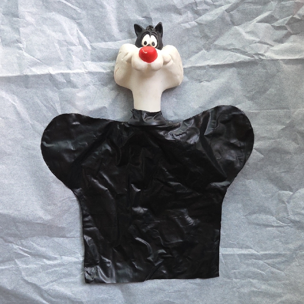 Warner Bros. Black and White Cartoon Sylvester The Cat Hand Puppet 1960s 1970s